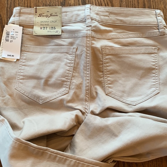 NWT. Brody Capri - Picture 4 of 5